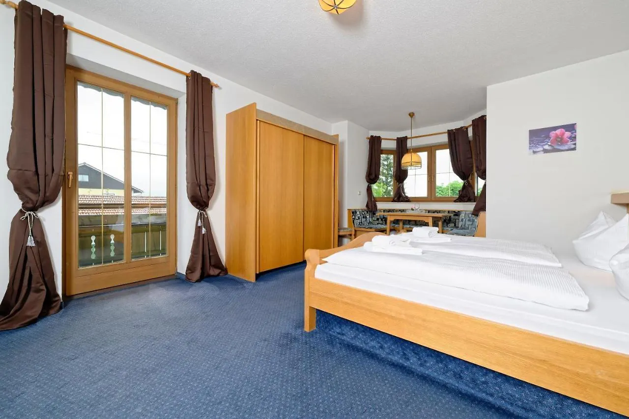 *** Hotel Gaestehaus Unt' Am See Bernau am Chiemsee Niemcy