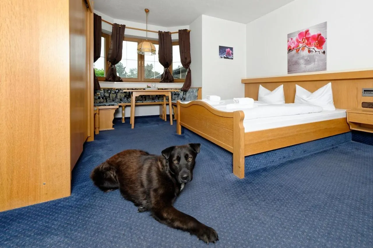 Gaestehaus Unt' Am See Bernau am Chiemsee Hotel